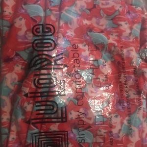 Lularoe Disney Tween Ariel the little mermaid NWT
